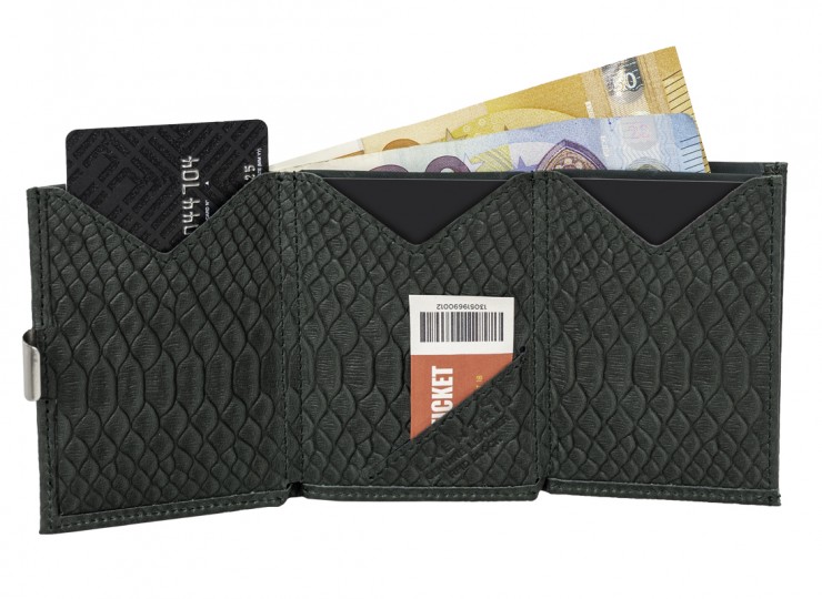 キャッシュレス時代におすすめ コンパクトなのに大容量 本革製三つ折り財布 エキセントリ ウォレット グリーンコブラ 緑 Exd333 Exentri エキセントリ 公式ウェブサイト